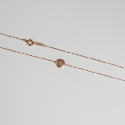 18k Single Stamped Disc Necklace / Initial Disc Charm / Personalized Gold Charm / Minimalist Necklace /