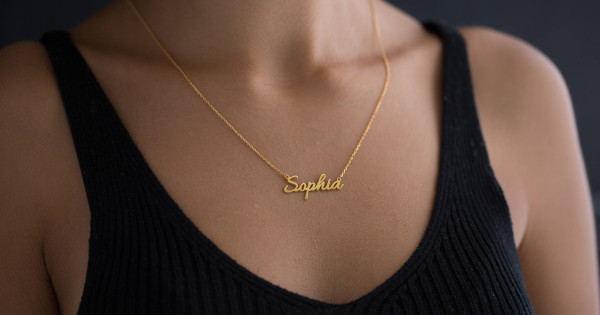 Gold necklace with name on it Clearance