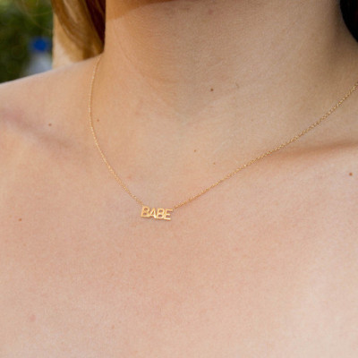 18k gold BABE necklace