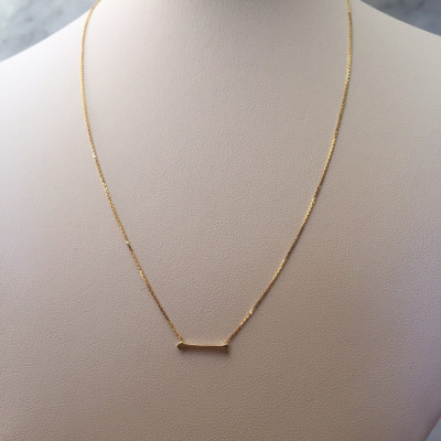 18k gold arrow necklace