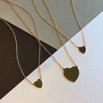 18k gold heart necklace