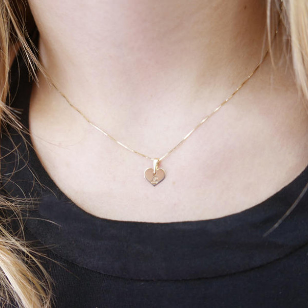 18k gold necklace. Initial pendant. Letter charm necklace. Personalized necklace. Gold pendant necklace. initial necklace. Heart initial