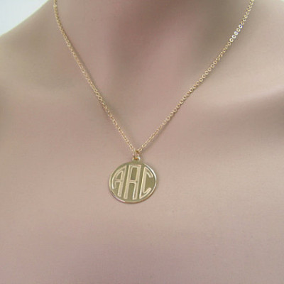 18k solid gold Monogram pendant. Initials Necklace. 0.8" Personalized necklace. Monogram jewelry. Gold coin necklace. Monogram