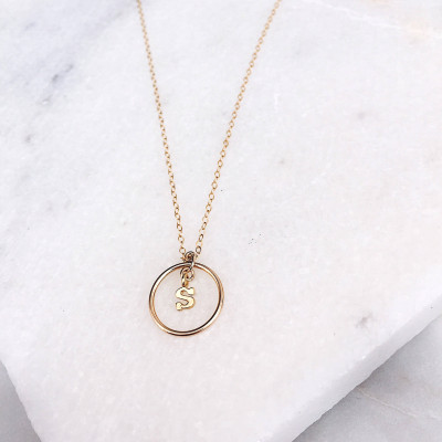 Custom Initial Necklace, Initial Round necklace, Personalized Necklace, 18 kt Gold Plated, Name Necklace, Letter Necklace, Boho Jewelry