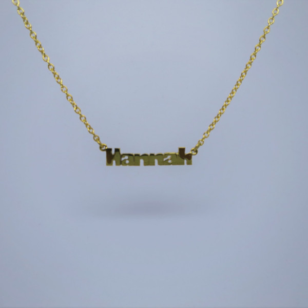 Hannah Nameplate Necklace