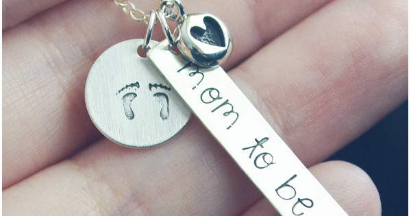 expecting mother necklace