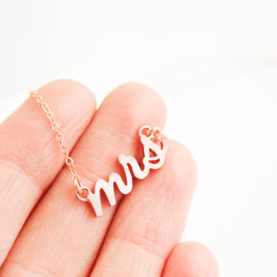 Mrs Necklace, Rose Gold Mrs Necklace, Bridal Shower Gift, Bridal Jewelry, Wedding Jewelry