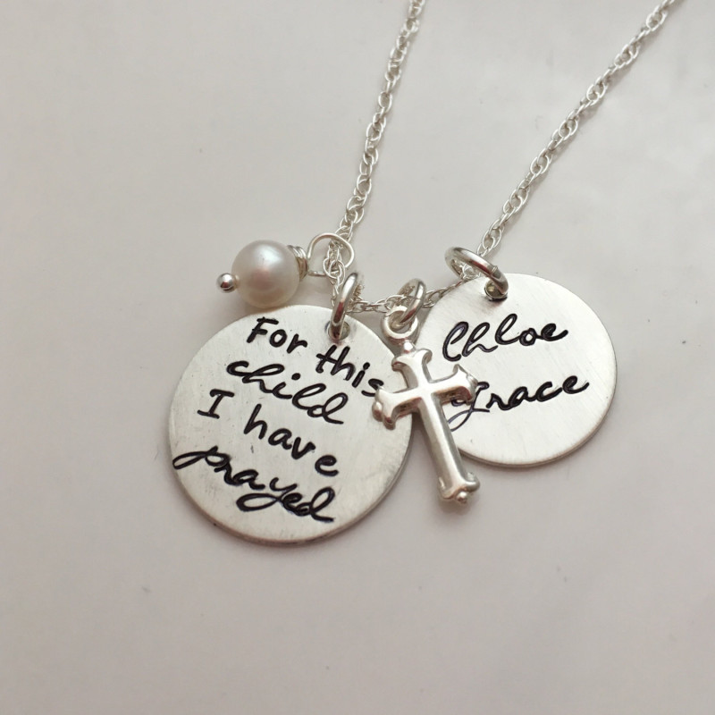 personalized necklace for mom