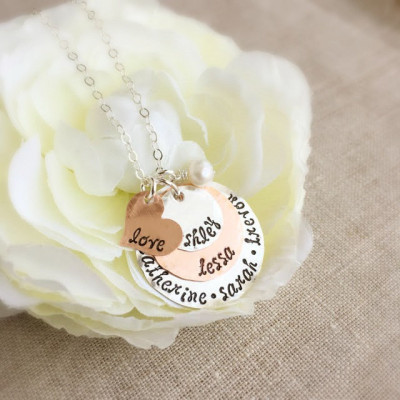Personalized Jewelry . Mother Necklace . Grandmother Necklace . Mothers Day . Name Necklace . Engraved Names . Custom