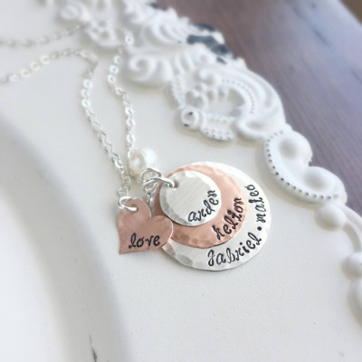 Personalized Jewelry . Mother Necklace . Grandmother Necklace . Mothers Day . Name Necklace . Engraved Names . Custom