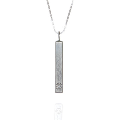 Personalized Silver Vertical Bar Necklace. Paw Prints Necklace Commemorating Animals. Customized Animal Name & Paw Print. Silver Square Bar.