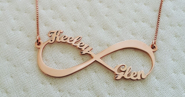Names Rose Gold Infinity Name Necklace 