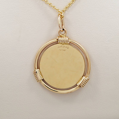 Tiffany & Company Medallion Estate Necklace Yellow Gold - J36541