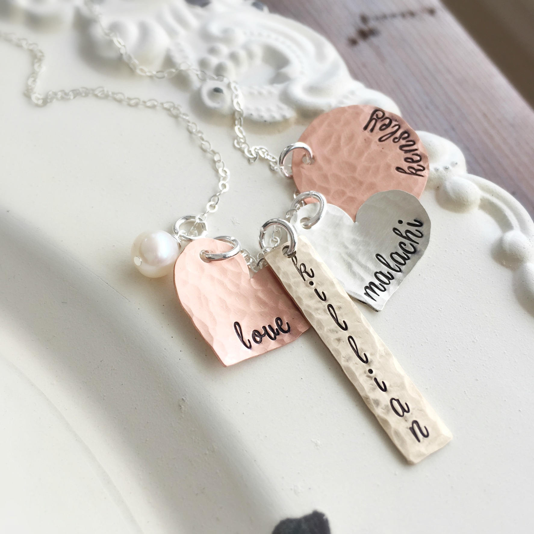 Mother Necklace . Mothers Day Gift . Personalized Jewelry . Gift for