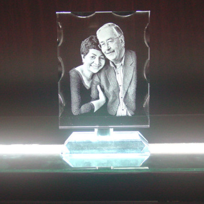 Personalised Crystal With 2D/3D Photo Engraved - AMAZINGNECKLACE.COM