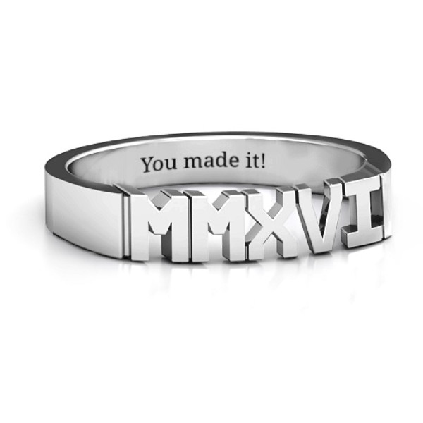 2016 Roman Numeral Graduation Personalised Ring - AMAZINGNECKLACE.COM