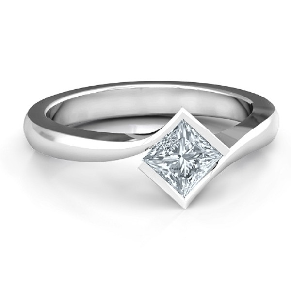 Alexandra Princess Cut Personalised Ring - AMAZINGNECKLACE.COM