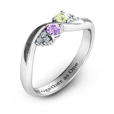 Everyday Dream Personalised Ring With Shoulder Accents - AMAZINGNECKLACE.COM