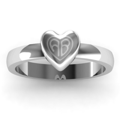 Small Engraved Monogram Heart Personalised Ring - AMAZINGNECKLACE.COM