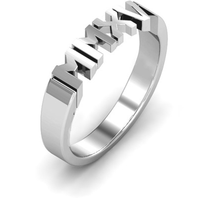 Sterling Silver 2015 Roman Numeral Graduation Personalised Ring - AMAZINGNECKLACE.COM
