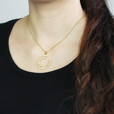 18ct Gold Plated Roman Numeral Disc Personalised Necklace - AMAZINGNECKLACE.COM