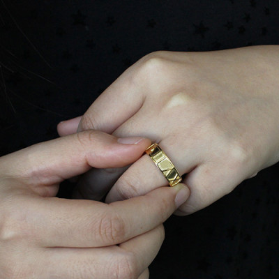 18ct Gold Plated Roman Numeral Date Personalised Rings - AMAZINGNECKLACE.COM