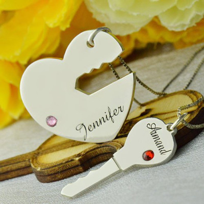 Key to My Heart Name Pendant Set For Couple - AMAZINGNECKLACE.COM