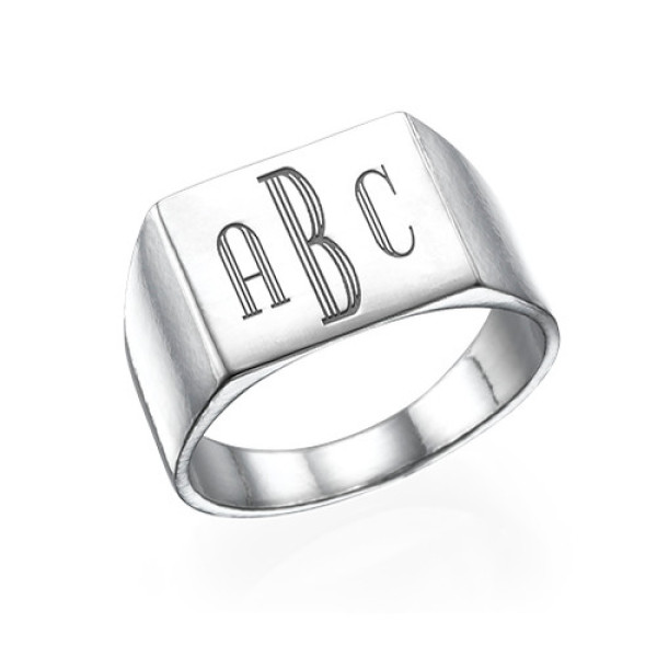 Monogrammed Signet Personalised Ring in Silver - AMAZINGNECKLACE.COM