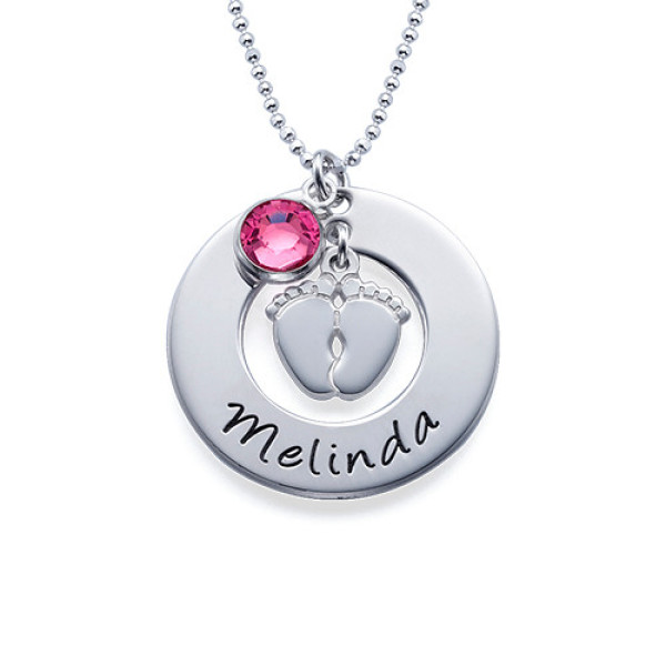 New Mum Personalised Necklace with Baby Feet - AMAZINGNECKLACE.COM