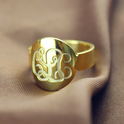 Solid Gold Engraved Monogram Itnitial Personalised Ring - AMAZINGNECKLACE.COM