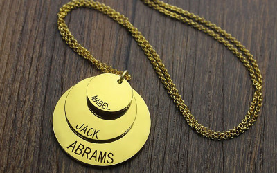 Personalised Kids Name Disc Necklace for Mom | 18ct Gold Plated Silver