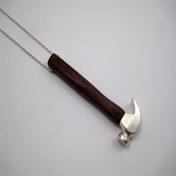 Hammer Pendant - AMAZINGNECKLACE.COM