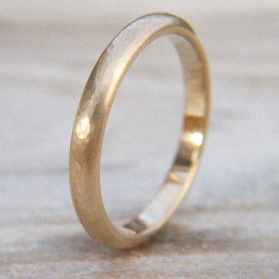 3mm Hammered Wedding Personalised Ring In 18ct Gold - AMAZINGNECKLACE.COM
