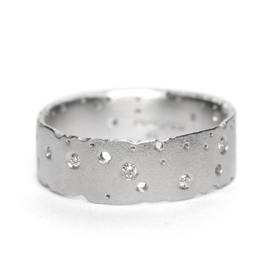 Diamond 18ct White Gold Personalised Ring - AMAZINGNECKLACE.COM