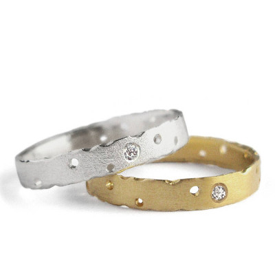 Precious 18ct Gold Personalised Ring Set With Diamonds - AMAZINGNECKLACE.COM