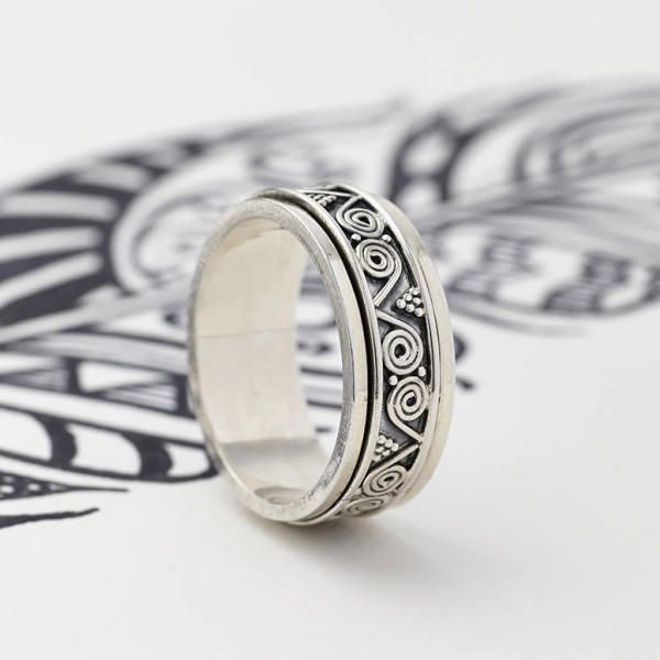 Mens Aztec Silver Spinning Personalised Ring - AMAZINGNECKLACE.COM
