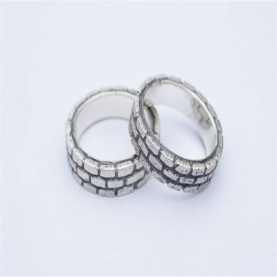 Brick Silver Personalised Ring - AMAZINGNECKLACE.COM