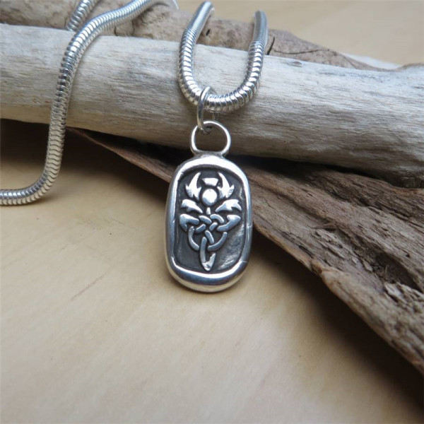 Celtic Thistle Pendant - AMAZINGNECKLACE.COM