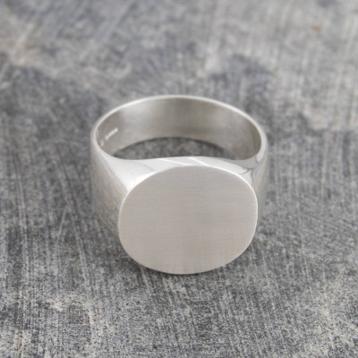 Mens Solid Silver/Gold Circular Signet Personalised Ring - AMAZINGNECKLACE.COM