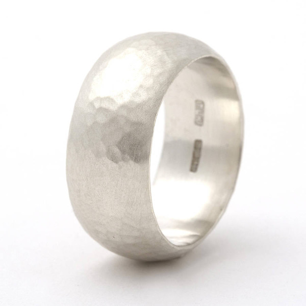 Chunky Sterling Silver Rounded Hammered Personalised Ring - AMAZINGNECKLACE.COM
