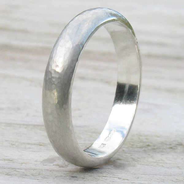 Handmade Sterling Silver Hammered Personalised Ring - AMAZINGNECKLACE.COM