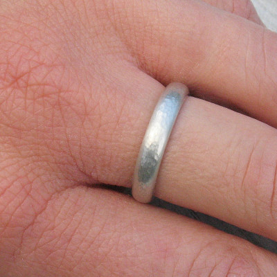 Handmade Sterling Silver Hammered Personalised Ring - AMAZINGNECKLACE.COM