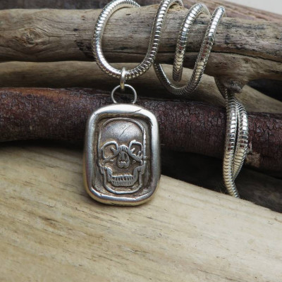 Dia De Los Muertos Pendant - AMAZINGNECKLACE.COM