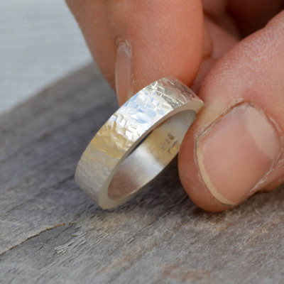 Personalised Textured Wedding Band In Sterling Silver - AMAZINGNECKLACE.COM