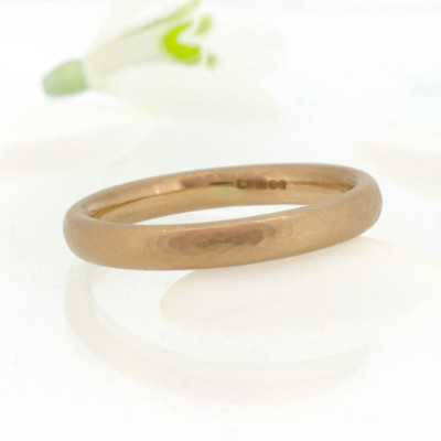 Hammered Comfort Fit Wedding Personalised Ring, 18ct Gold - AMAZINGNECKLACE.COM