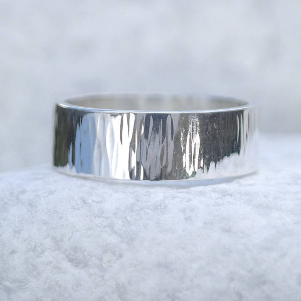 Hammered Silver Personalised Ring With Tree Bark Finish - AMAZINGNECKLACE.COM