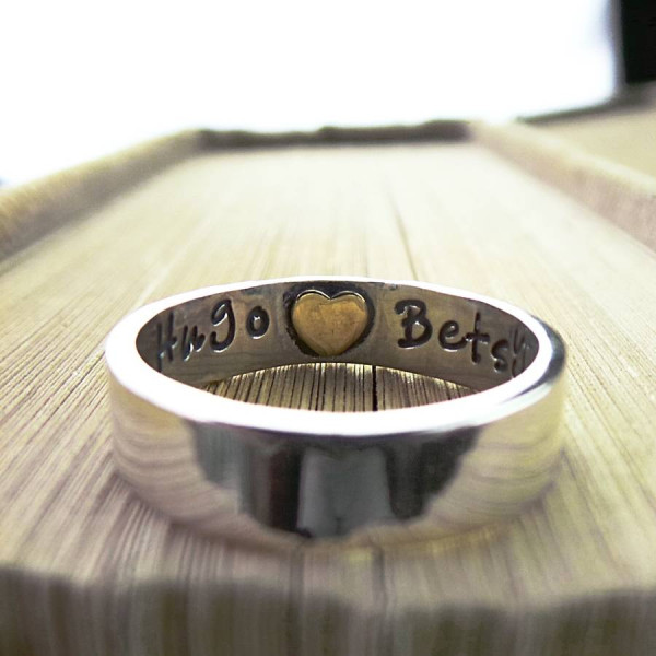 Heart Imprint Personalised Ring - AMAZINGNECKLACE.COM