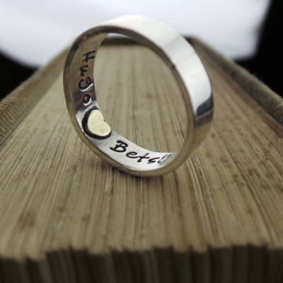 Heart Imprint Personalised Ring - AMAZINGNECKLACE.COM