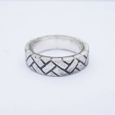HerPersonalised Ringbone Brick Silver Personalised Ring - AMAZINGNECKLACE.COM