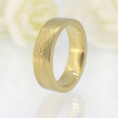 His And Hers Hammered Wedding Personalised Ring 18ct Gold Set - AMAZINGNECKLACE.COM